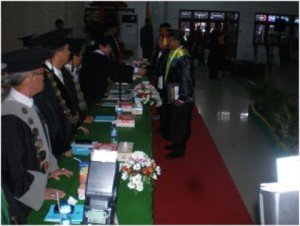 wisuda PSKGJ